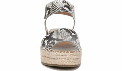 Garmentgenesis.shop26cb7079f3 5